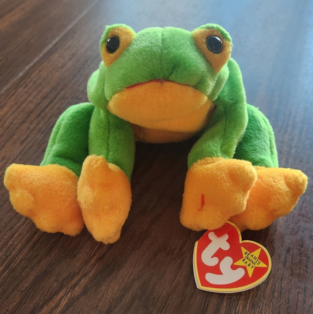 Ty Beanie Babies Green Frog Plush